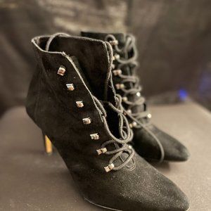 vince camuto black suede booties